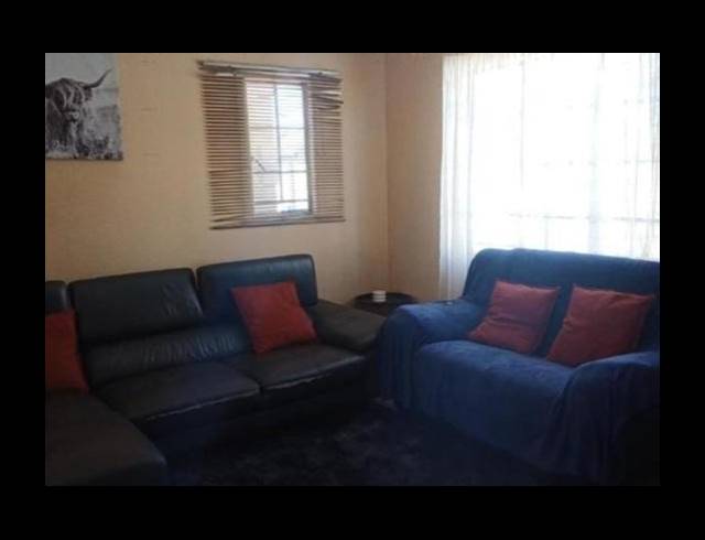 3 BEDROOM HOUSE FOR SALE IN ALBERTON NORTH